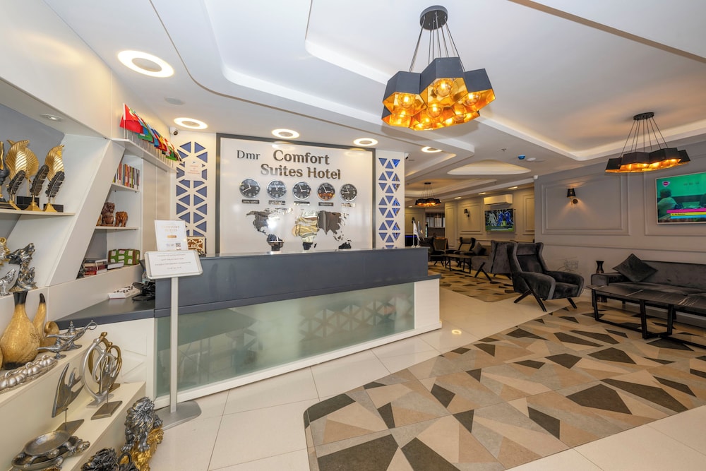 Comfort Suites Hotel 3