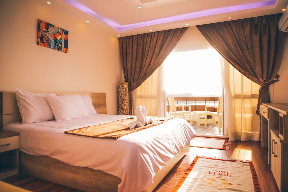 Jewel Maadi Cabins and Club 16