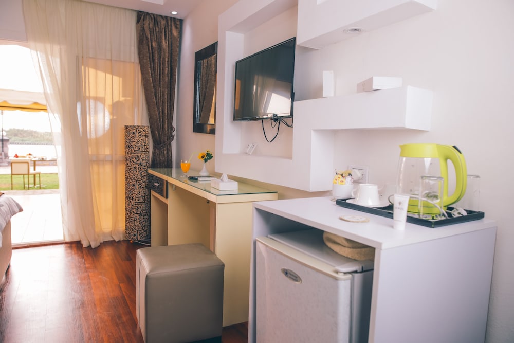Jewel Maadi Cabins and Club 5