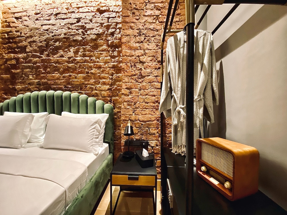 Ruz Hotels Tünel 10