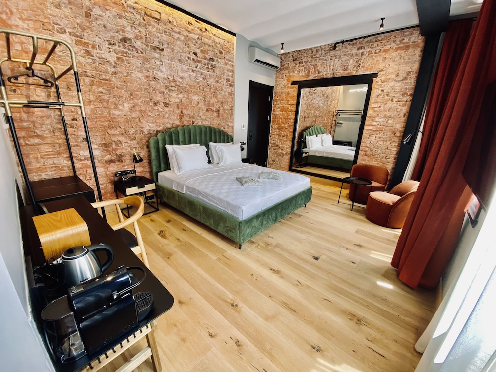 Ruz Hotels Tünel 4
