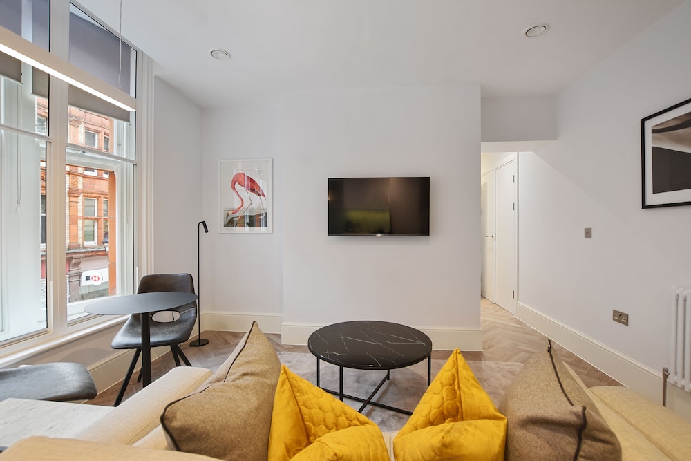 Victoria House by Q Apartments 3