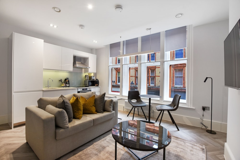 Victoria House by Q Apartments 16