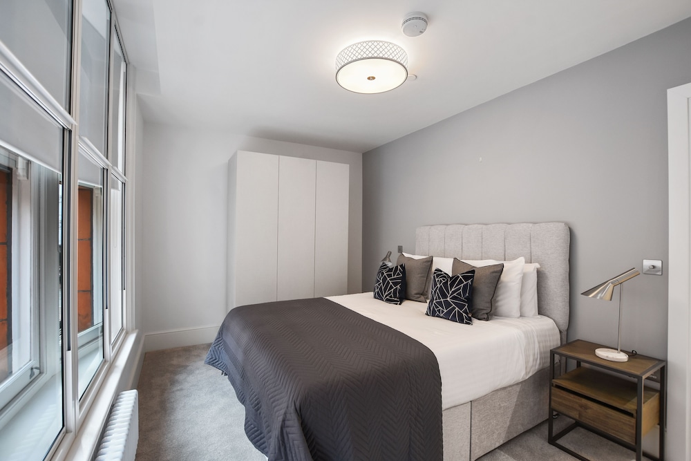 Victoria House by Q Apartments 7
