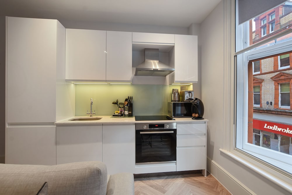 Victoria House by Q Apartments 18