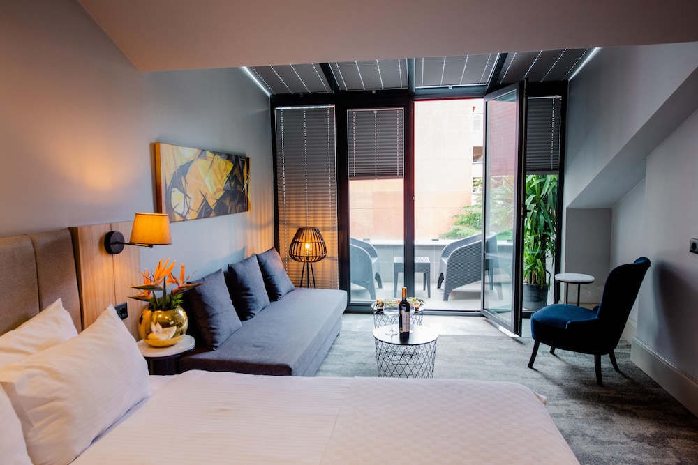Dosso Dossi Hotels Laleli 24