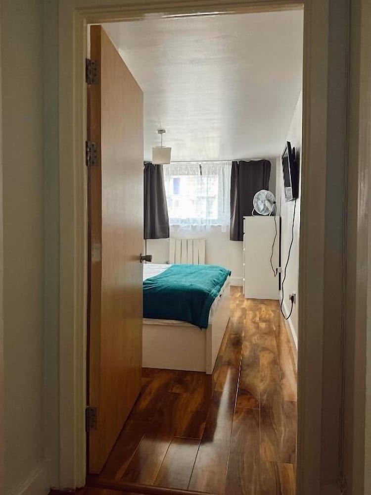 Canary Wharf - Luxury Apartments 4