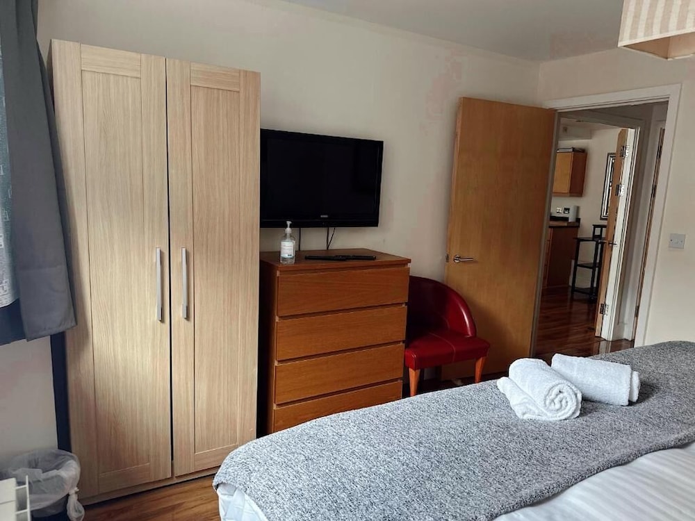 Canary Wharf - Luxury Apartments 19