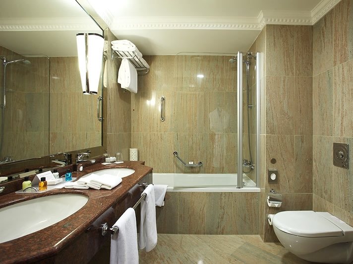 Crowne Plaza MINSK 13
