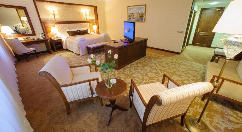 President Hotel 12
