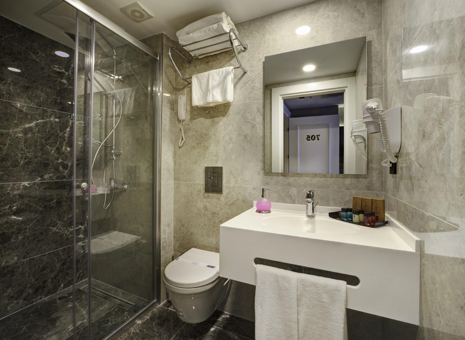 Dora Pera Hotel 6