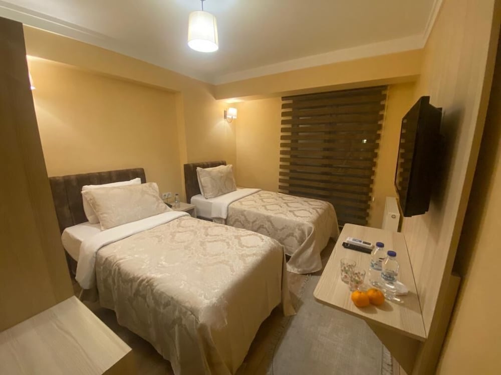 Hotel Mavirem 6