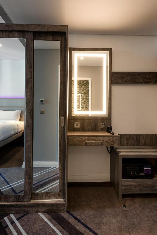 Premier Inn Dubai Barsha Heights 7
