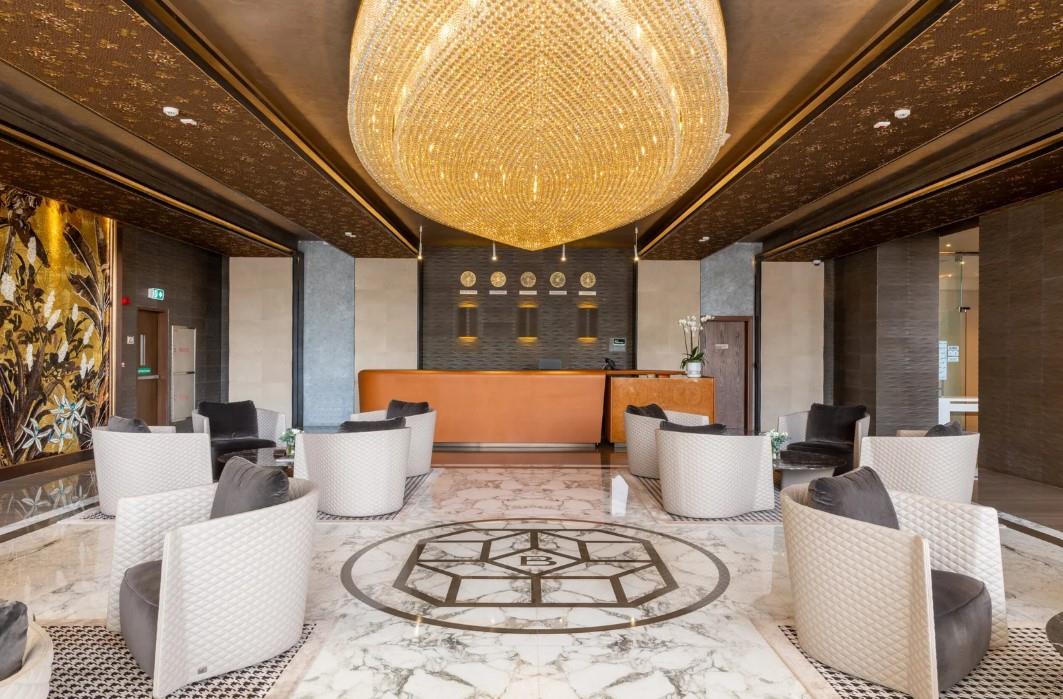 The Bentley Luxury Hotel And Suites 9
