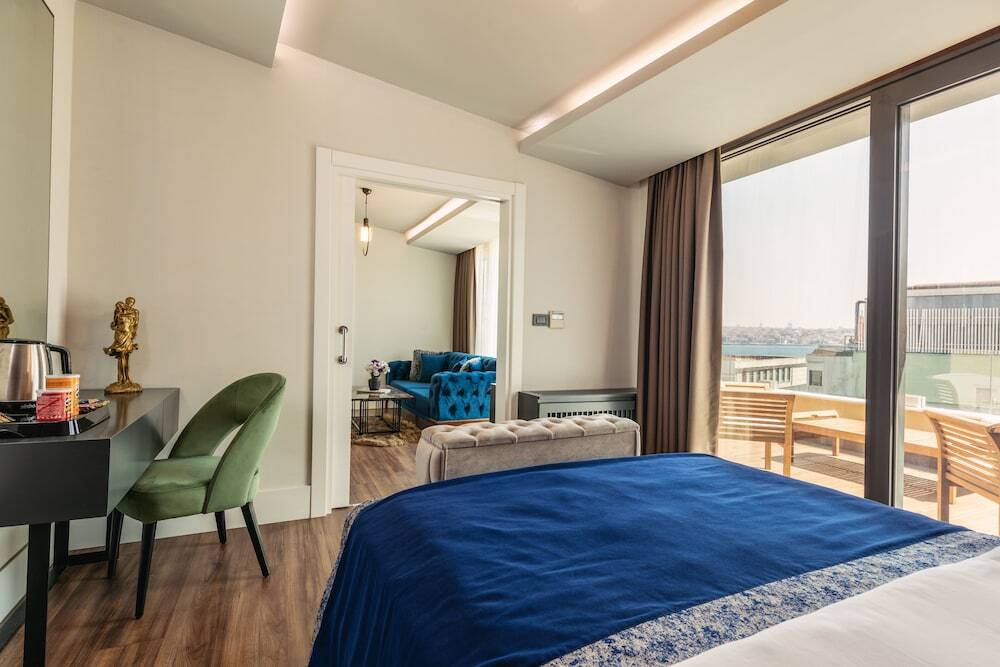 Union Hotel Port 24