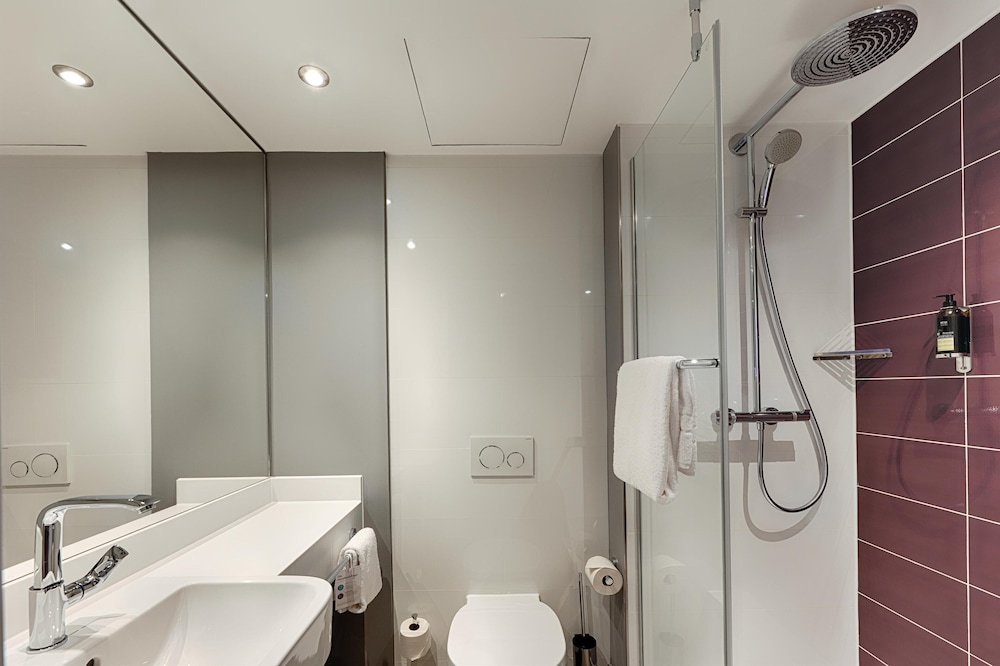 Premier Inn Düsseldorf City Friedrichstadt 13