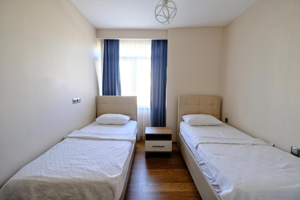 Sabiha Gokcen Hotel Istanbul Houses 2