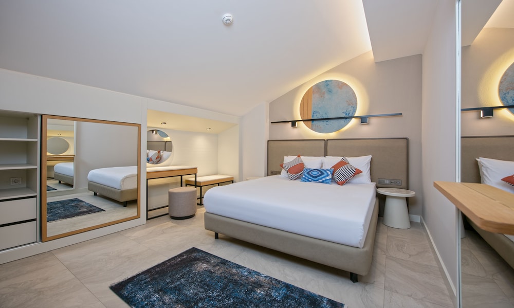 A Suite Side 3