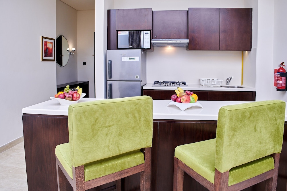 Carlton Dubai Creek Hotel 9