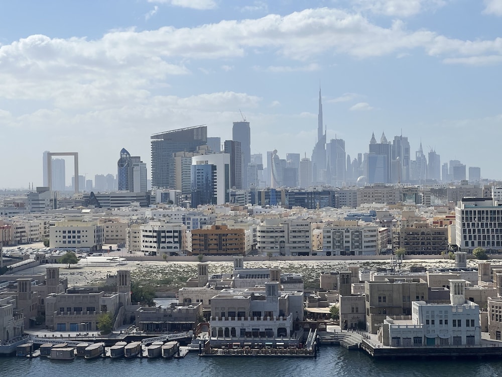 Carlton Dubai Creek Hotel 12