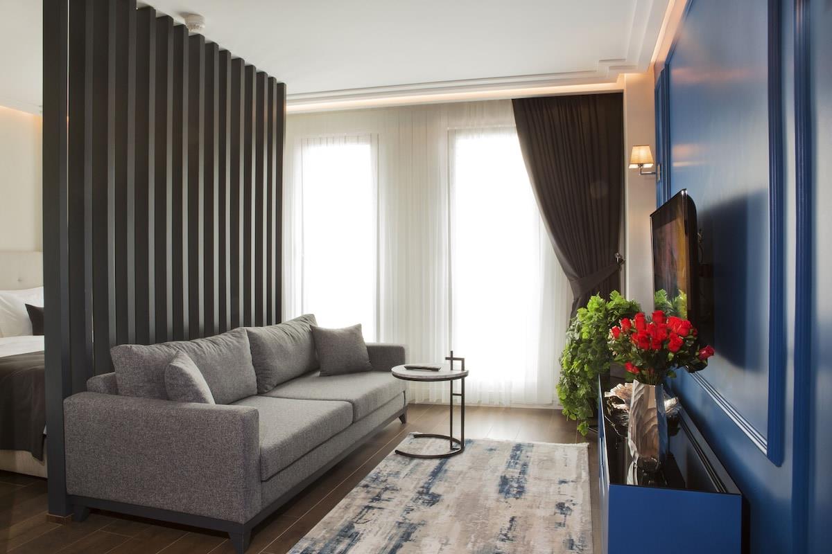 Garlon Residence 5