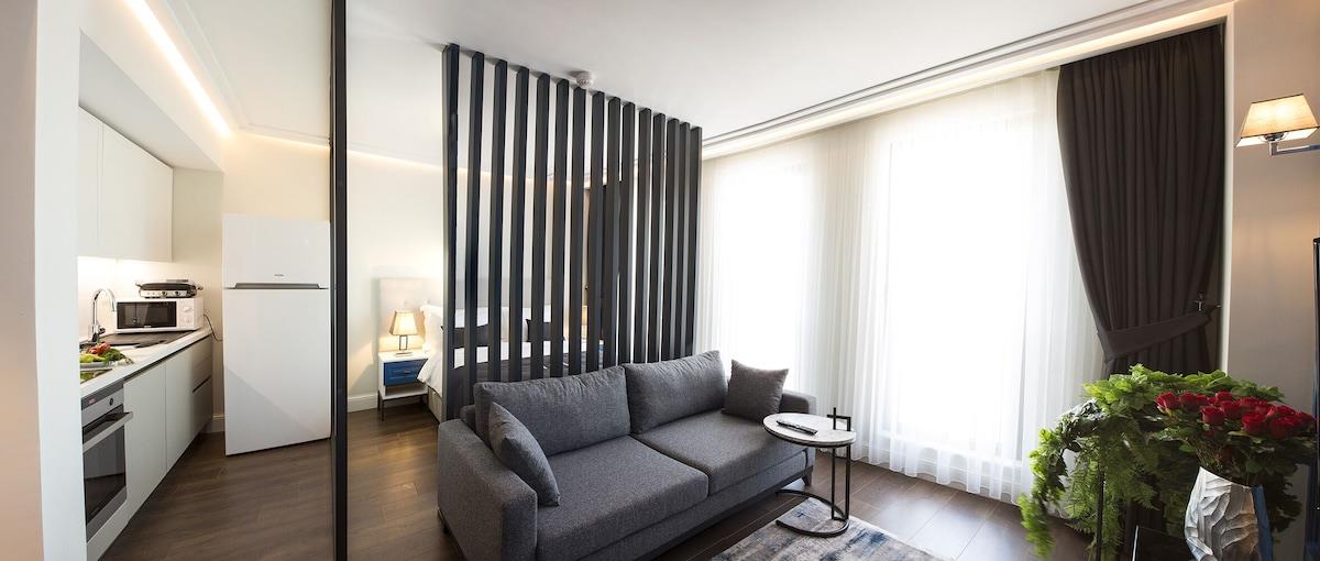 Garlon Residence 15