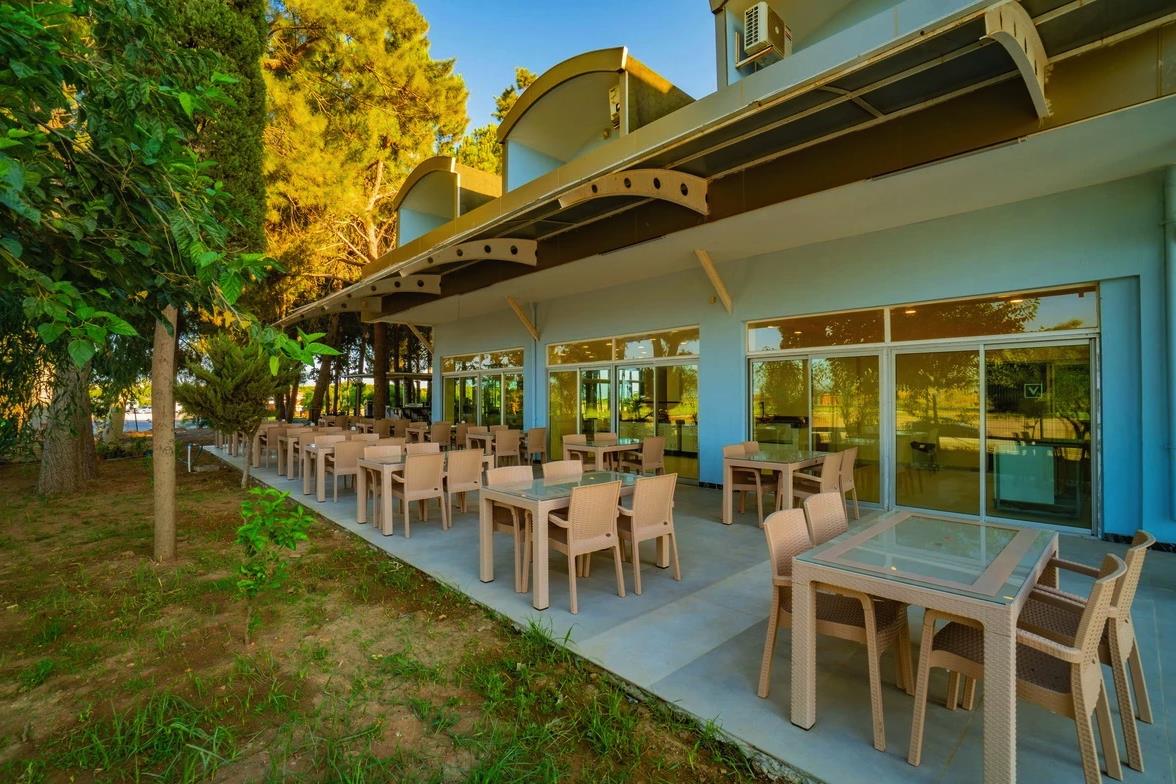 Prenses Sealine Beach Hotel 2