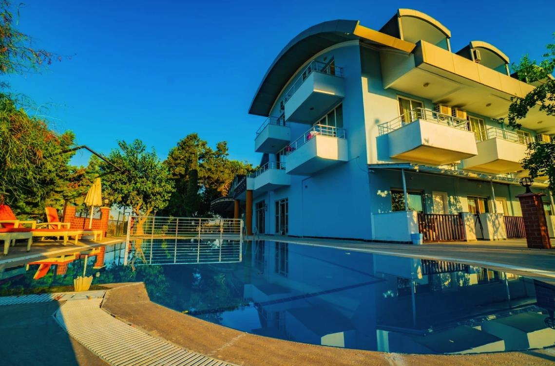 Prenses Sealine Beach Hotel 1