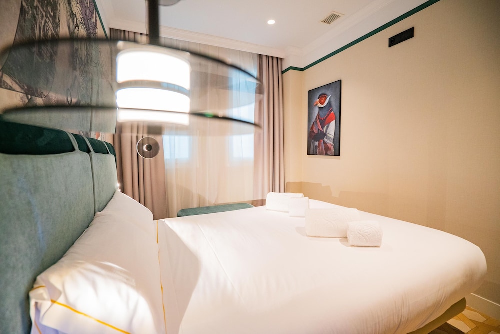 SmartRental Collection Gran Via Capital 17