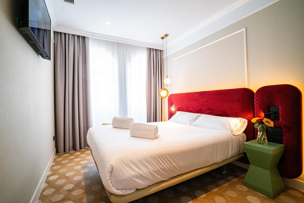 SmartRental Collection Gran Via Capital 14