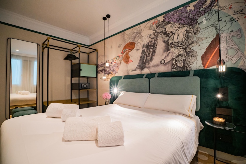 SmartRental Collection Gran Via Capital 18
