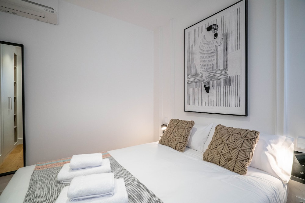 Smartrental Madrid Gran Via apartments 4