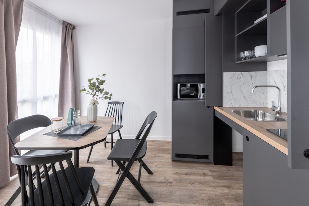Appart City Confort SaintGermain en Laye 16