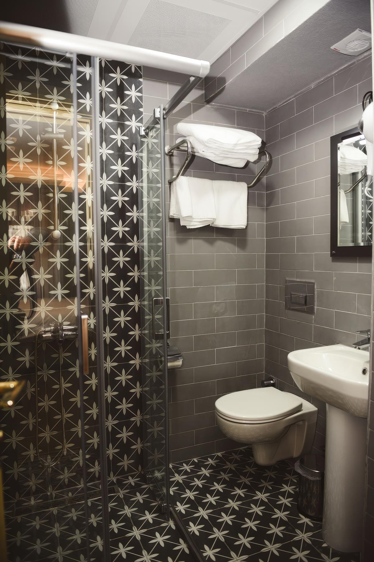 Best Hotel Kadıköy 14