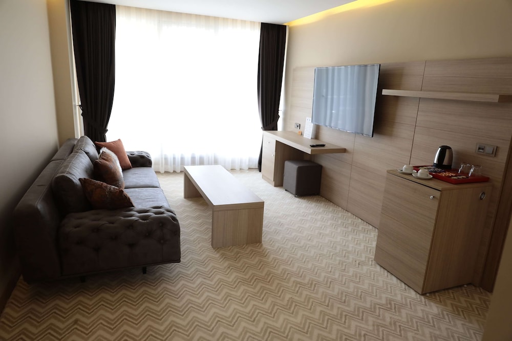 Ramada by Wyndham Istanbul Sile 11