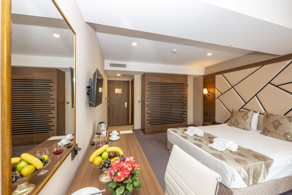 Litros Hotel & Spa 11