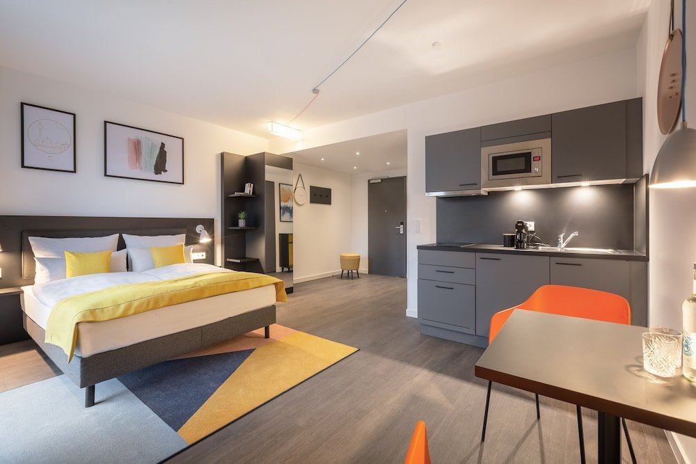 Candlewood Suites Berlin Charlottenburg by IHG 7