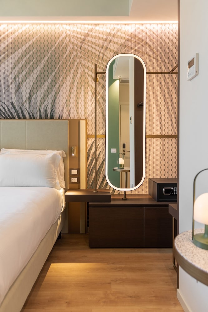 Boutique Hotel Martini 17 10