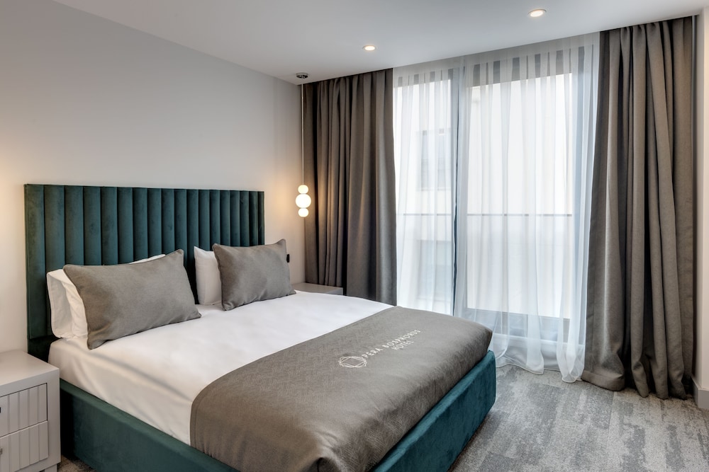 Pera Bosphorus Hotel 9