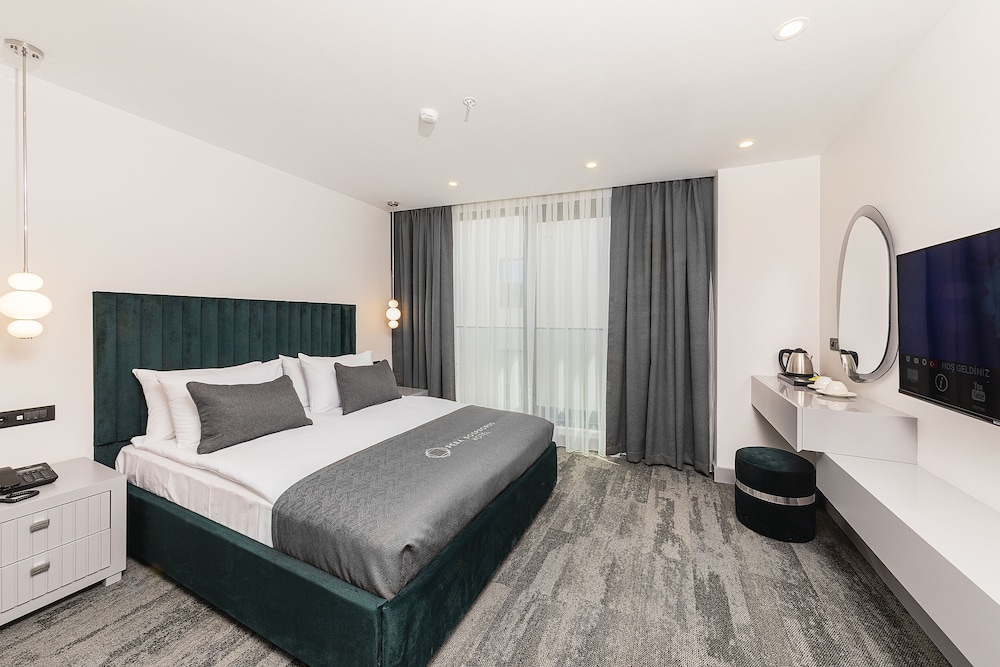 Pera Bosphorus Hotel 24