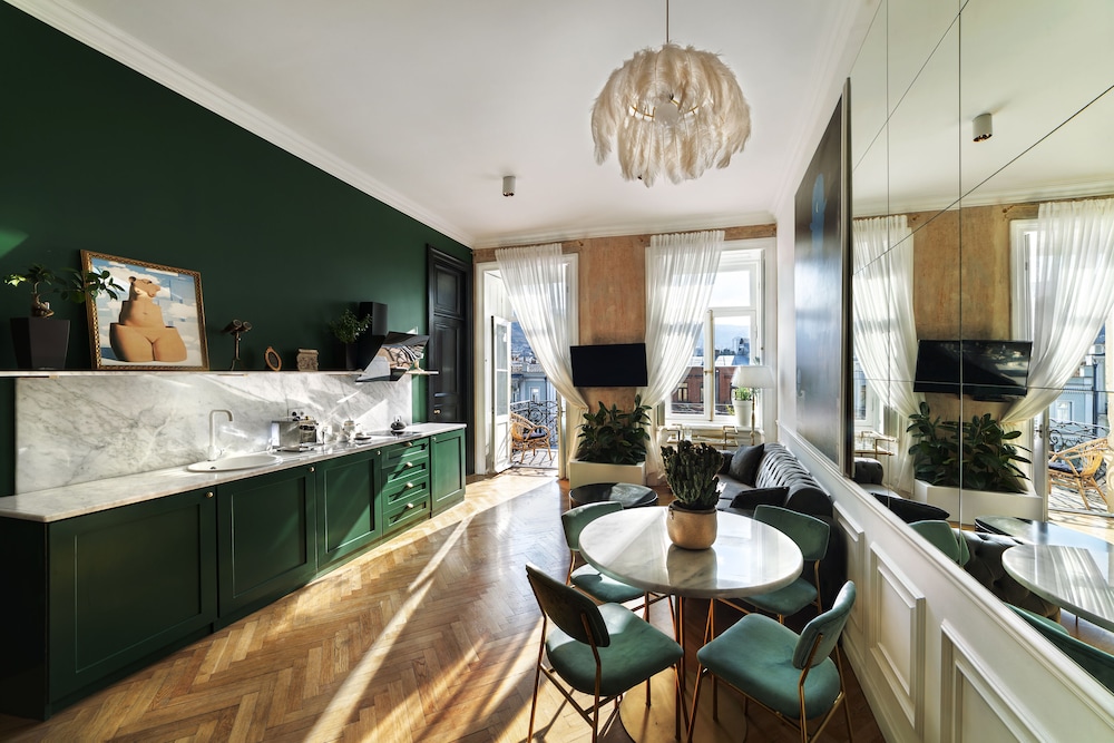 Unfound Door - Design Hotel 12