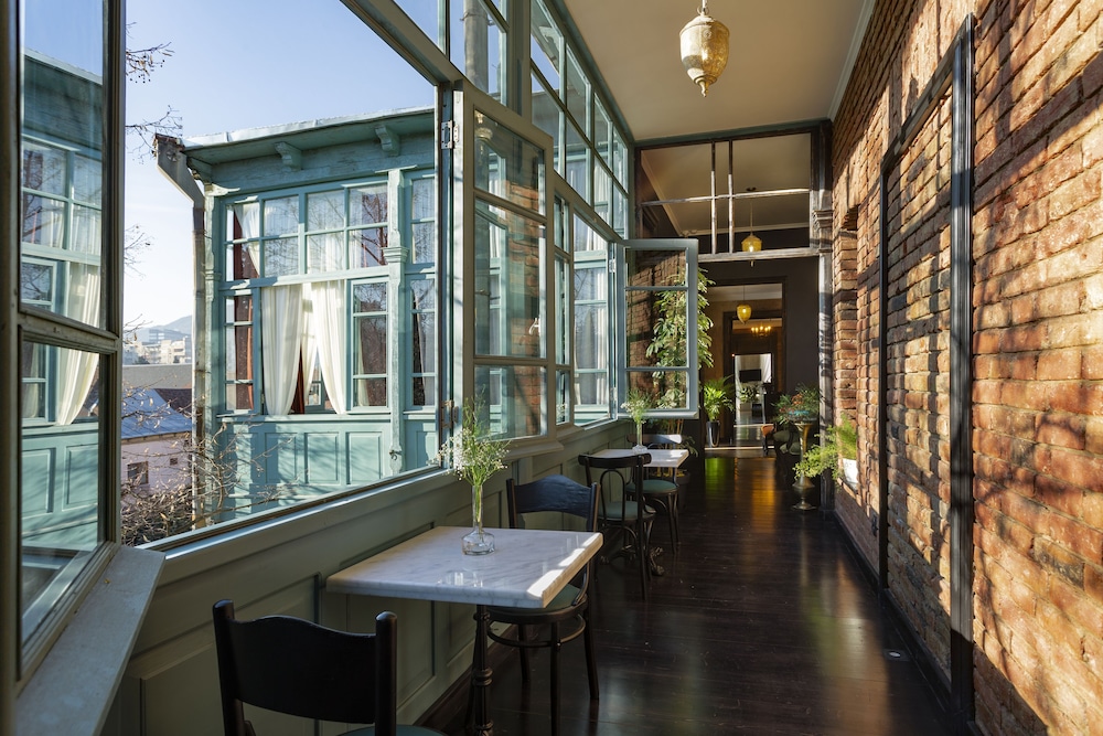 Unfound Door - Design Hotel 3