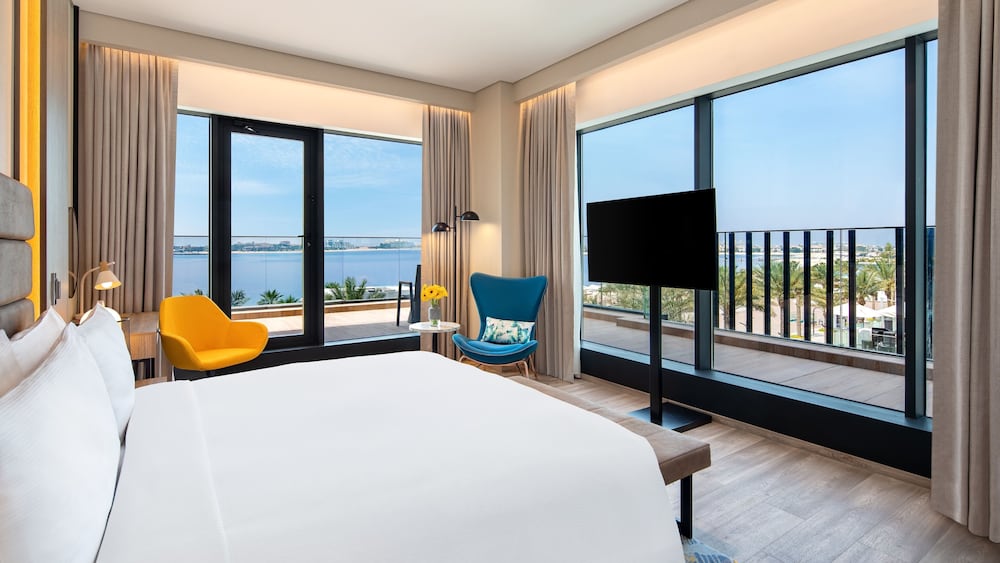 voco Dubai The Palm 19