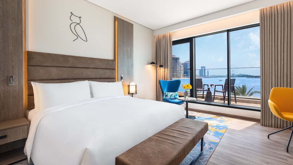voco Dubai The Palm 18