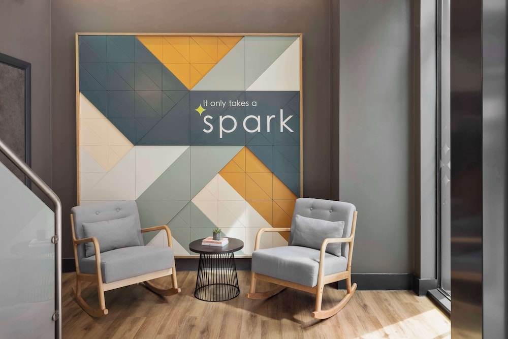 Spark by Hilton London Romford 8