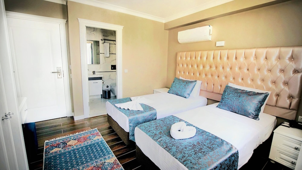 Cape Palace Hotel 11