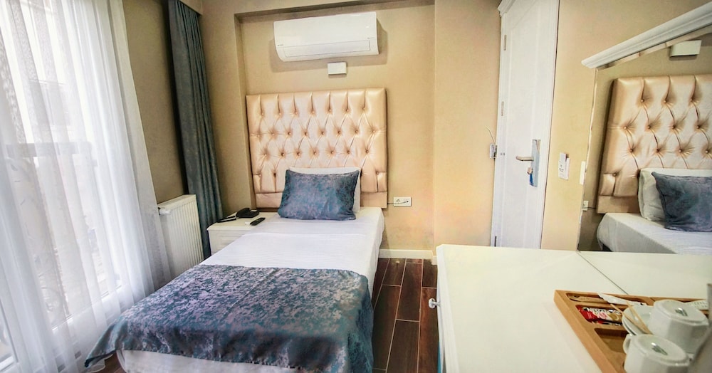 Cape Palace Hotel 6