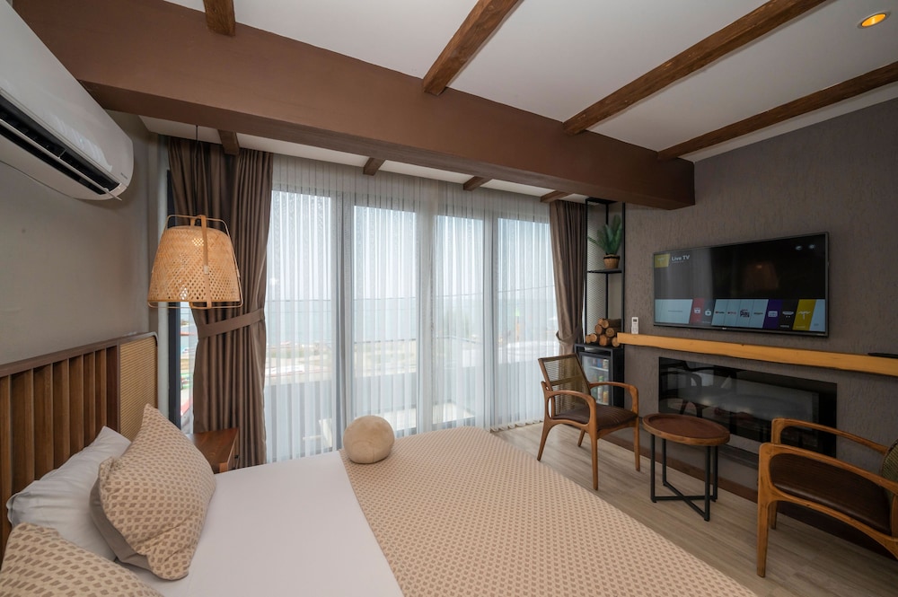 Villa Siesta Hotel 11