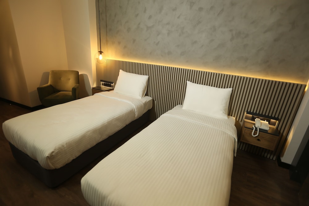 Moja City Hotel 9