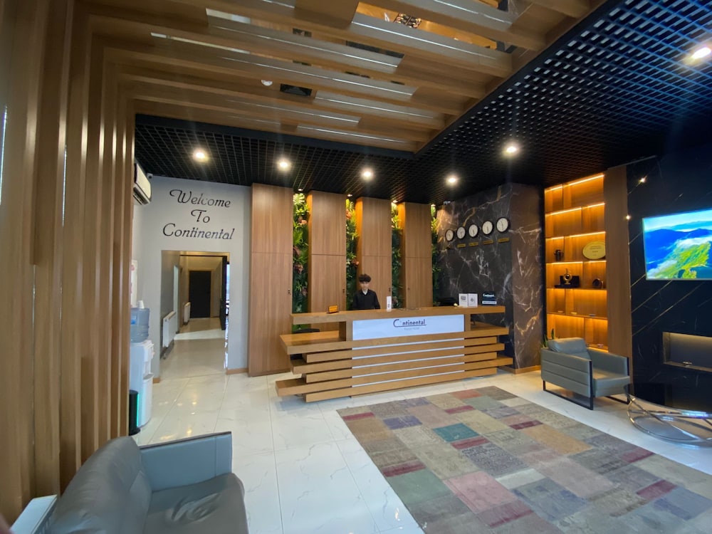 Continental Airport Hotel 7